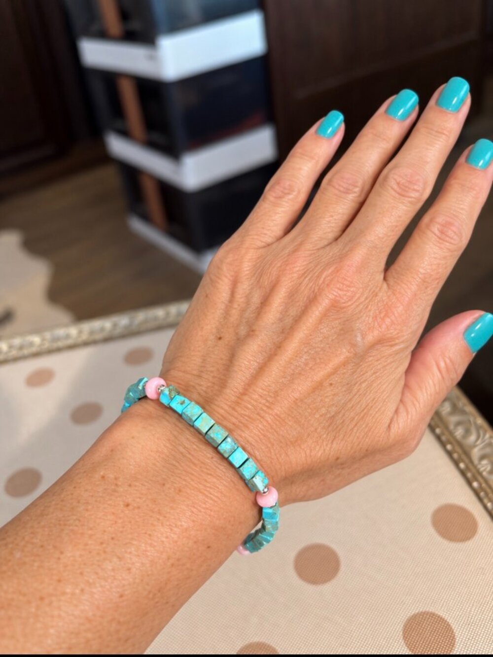 Kingman turquoise and Pink Conch Square Beaded Bracelet sz 8